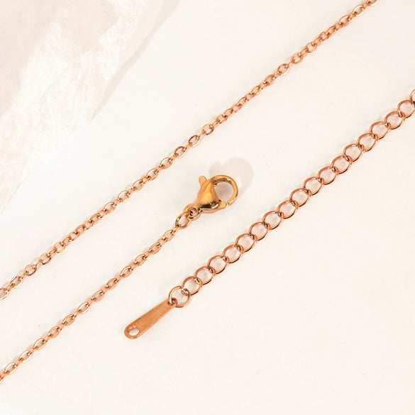 Stainless Steel Ochain Lip Chain Simple Ushaped Cross Clavicle Necklace Unisex Vacuum Plated