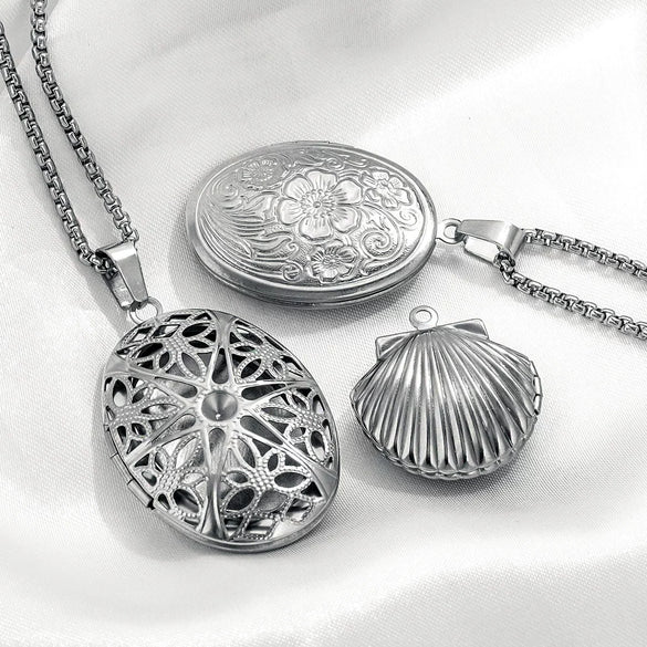Stainless Steel Oval Photo Box Pendant Jewelry Accessories With Vintage Embossed Pattern And Electroplating