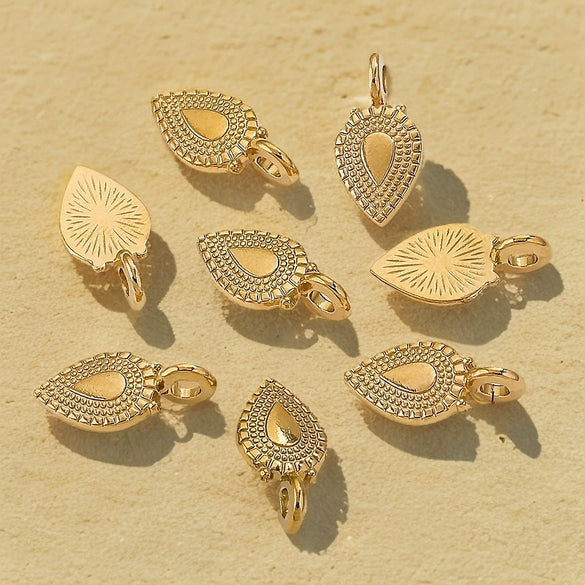 Stainless Steel Pendant Accessories With Bow And Crown Pattern Electroplated