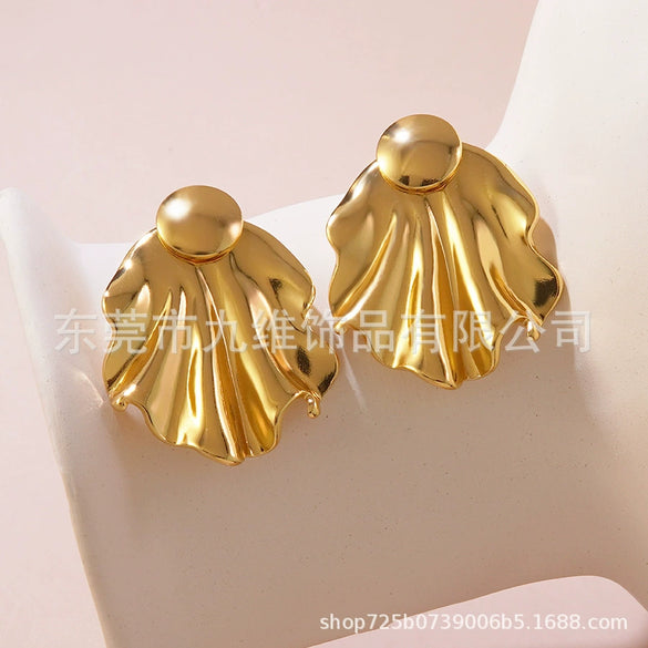 Stainless Steel Personality Geometric Flower Stamping Women's Earrings