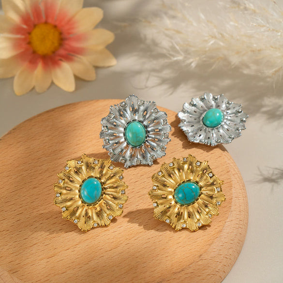 Stainless Steel Retro Flower Earrings For Women With Electroplating Design