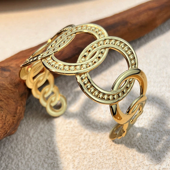 Stainless Steel Retro Geometric Hollow Electroplated Bracelet Jewelry