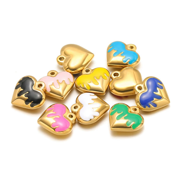 Stainless Steel Retro Heart Pendant Necklace Jewelry Accessories With Electroplating