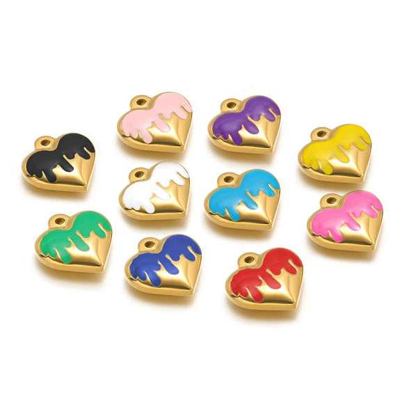 Stainless Steel Retro Heart Pendant Necklace Jewelry Accessories With Electroplating