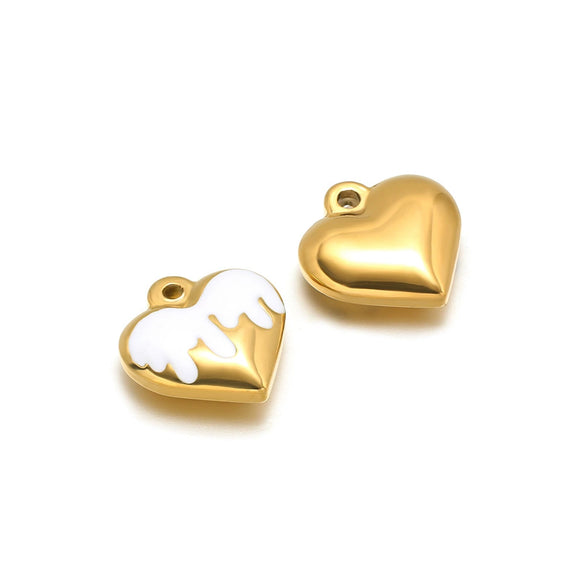 Stainless Steel Retro Heart Pendant Necklace Jewelry Accessories With Electroplating