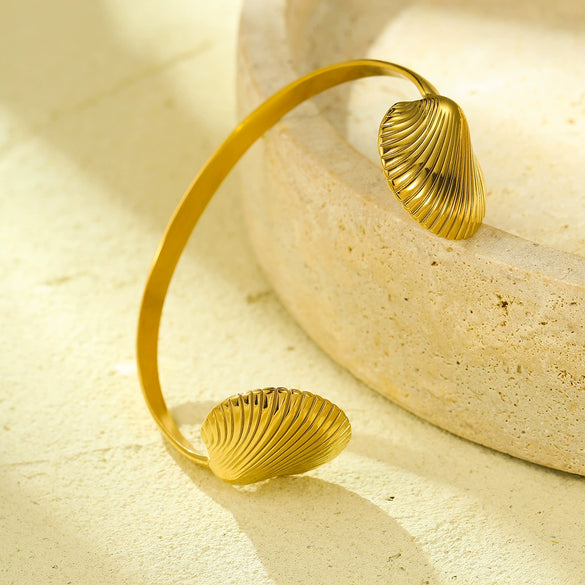 Stainless Steel Retro Style Starfish Scallop Open Bracelet Ring Suit With Electroplating