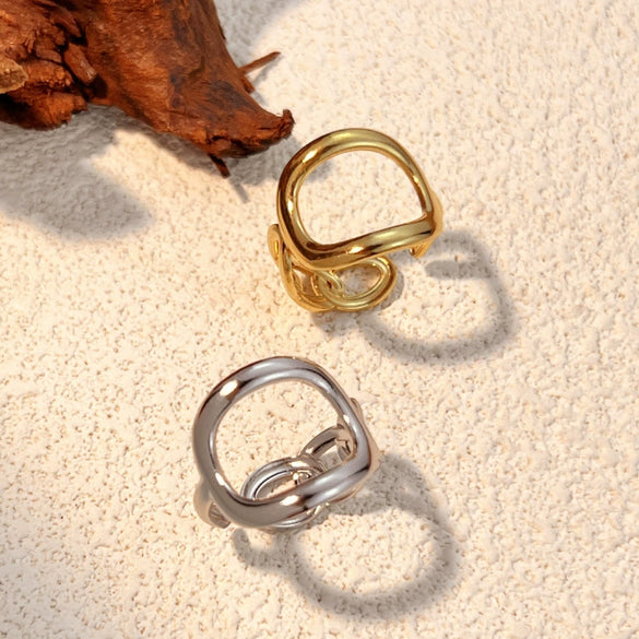 Stainless Steel Ring 18K Gold Plated Heart Shape Hollow Design Light Luxury Highend