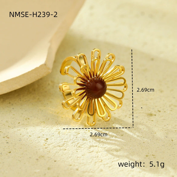 Stainless Steel Ring Light Luxury Women's Geometric Electroplated Golden Flower Pearl Design