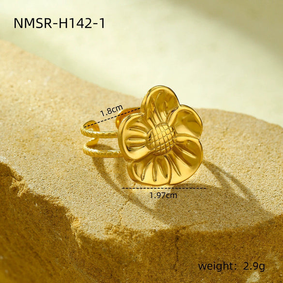 Stainless Steel Ring Light Luxury Women's Geometric Electroplated Golden Flower Pearl Design