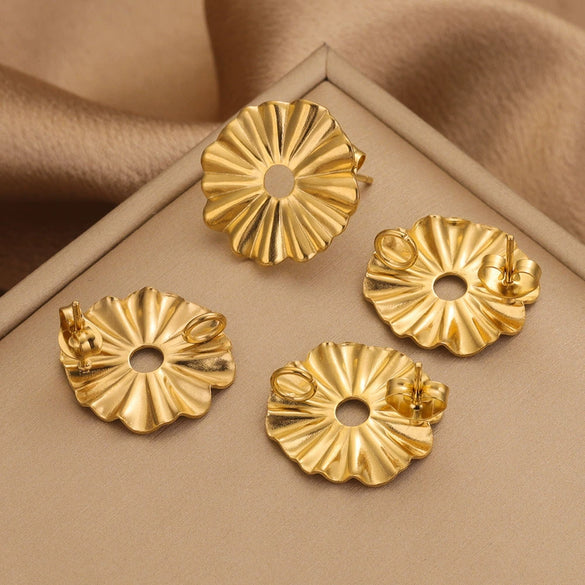 Stainless Steel Round Flower Stud Earrings With Fish Pattern And Electroplating Process Diy Jewelry Making Supplies