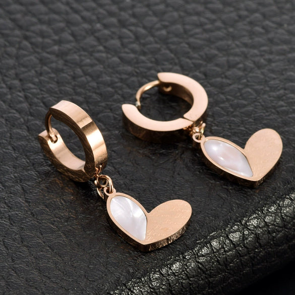 Stainless Steel Simple Love Shell Earrings With Animal Zodiac Pattern Color Preserving Ear Jewelry Niche All Match Fashion Earrings