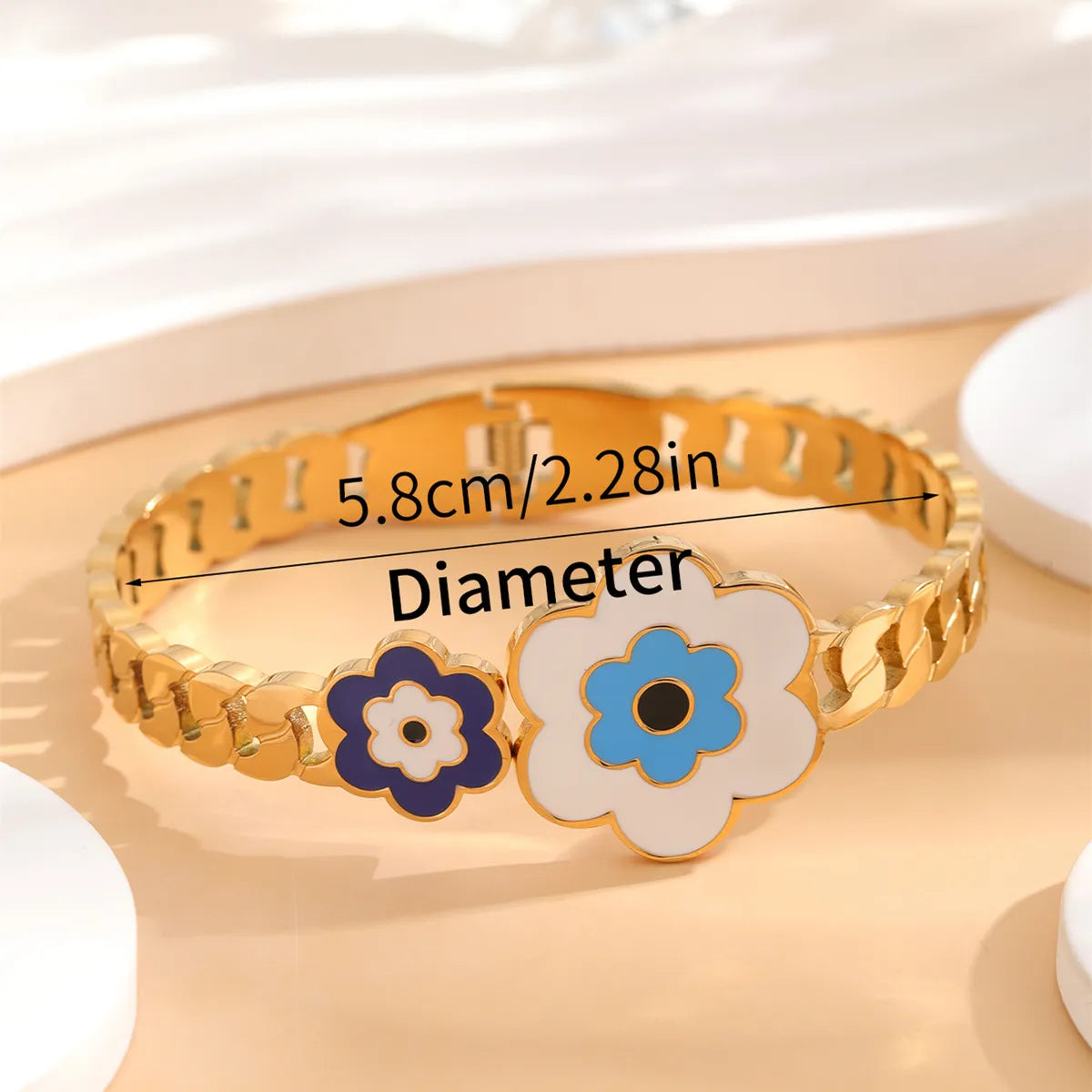 Simple Style Eye 304 Stainless Steel 18K Gold Plated Rhinestones Bangle In Bulk