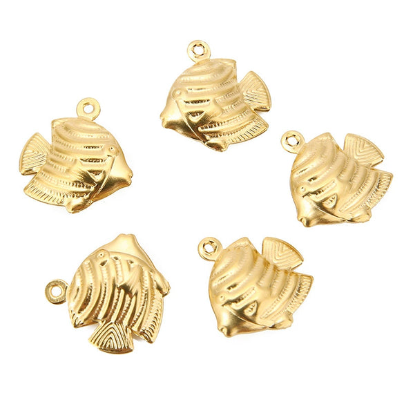 Stainless Steel Small Fish And Shell Pendant Accessories With Electroplating Natural Style