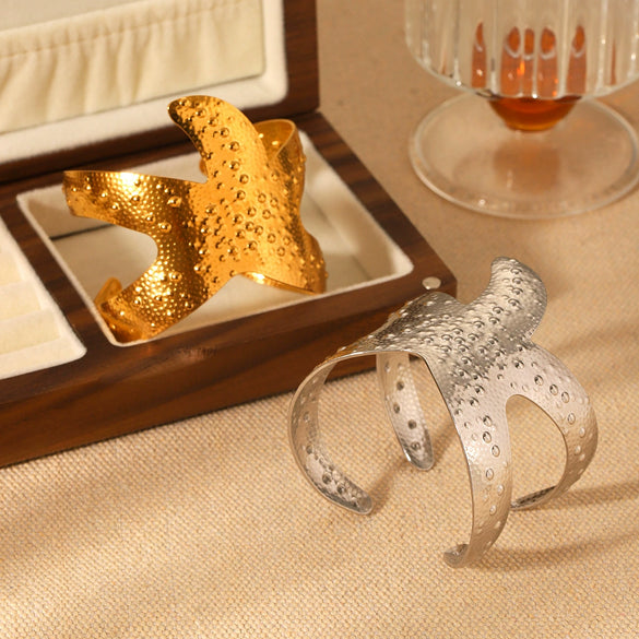 Stainless Steel Starfish Bracelet With Exaggerated Beat Pattern And Electroplating Process