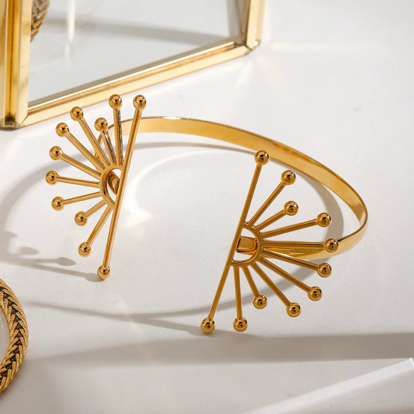 Stainless Steel Sunflower Hollow Bracelet Cold Style Light Luxury Electroplating