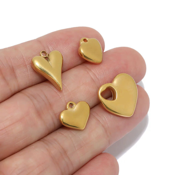 Stainless Steel Threedimensional Heart Pendant Jewelry Necklace Bracelet Accessories With Gold Color Electroplating