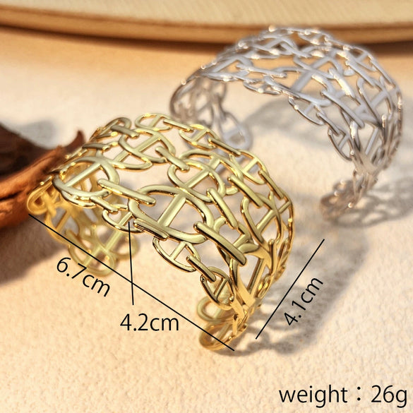 Stainless Steel Vintage Geometric Open Hydraulic Pig Nose Hollow Adjustable Nonfading Electroplated Bracelet