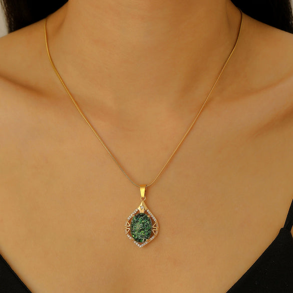 Stainless Steel Women's Baroquestyle Pendant Necklace With Leaf Animal And Zodiac Inlaid Gemstones