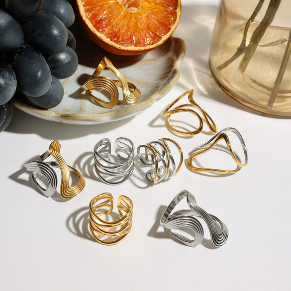 Stainless Steel Women's Geometric Ring And Opening Bracelet With Electroplating Design