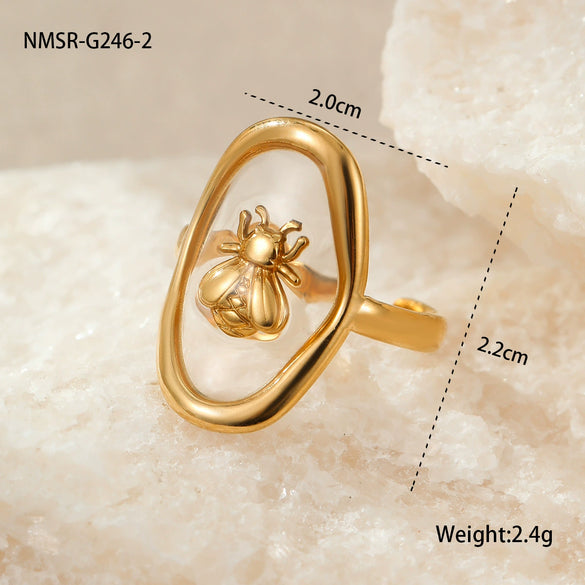 Stainless Steel Women's Ring With Flower Pattern And Electroplating Light Luxury Style
