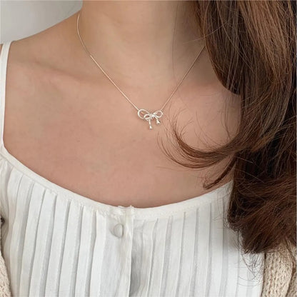 Sterling Silver Casual Chain Geometric Bow Knot Pendant Necklace