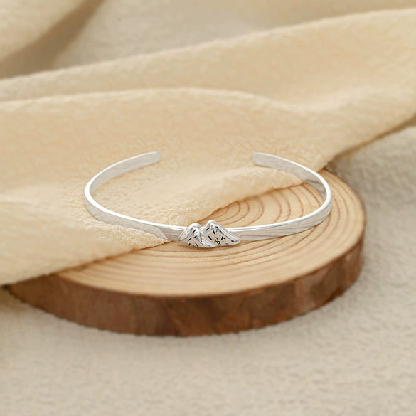 Sterling Silver Couple Open Bracelet With Retro Pledge Design And Electroplated Finish