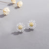 925 Sterling Silver Daisy Flower Earrings For Women Electroplated Floral Fashion Jewelry Wholesale