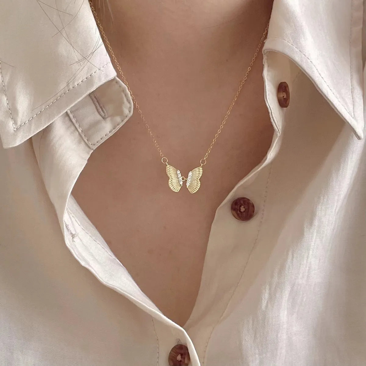 Sterling Silver Elegant Butterfly Pendant Necklace