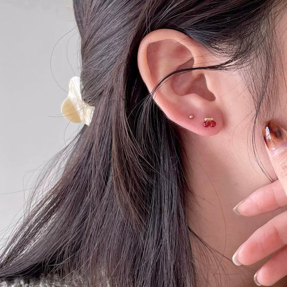 925 Sterling Silver Flower Earrings With Electroplating Simple Elegant Style