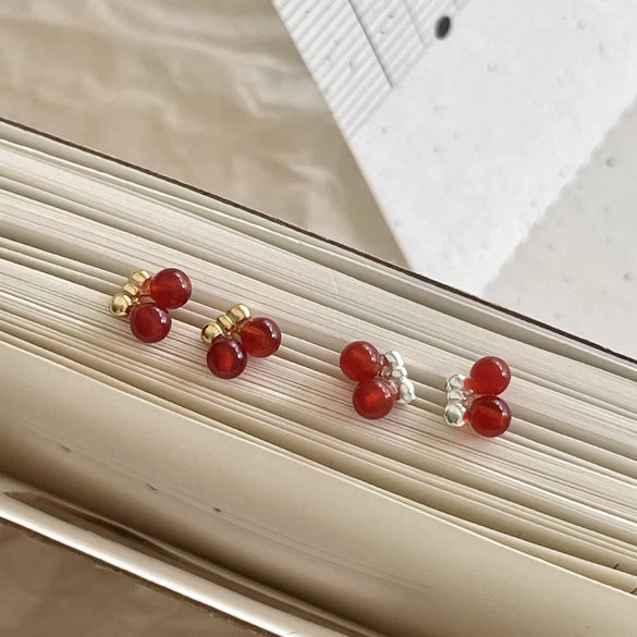 925 Sterling Silver Flower Earrings With Electroplating Simple Elegant Style