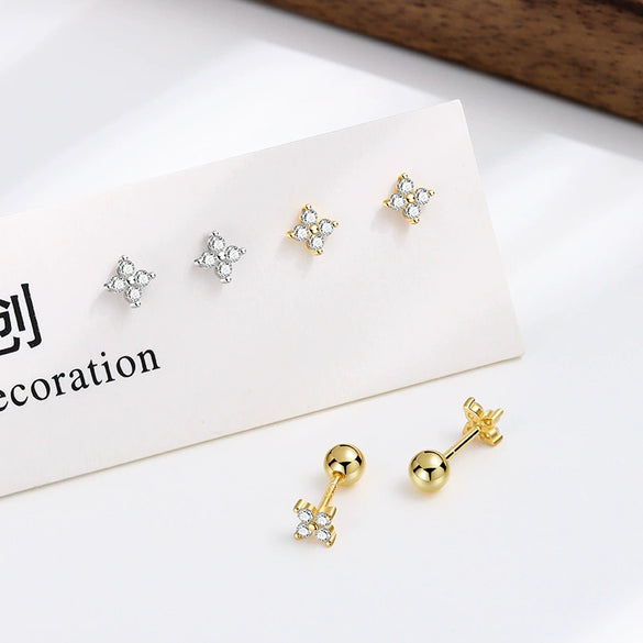 925 Sterling Silver Four Leaf Clover Flower Earrings With Diamond Accent And Gold Plated Finish Simple Women's Stud Earrings