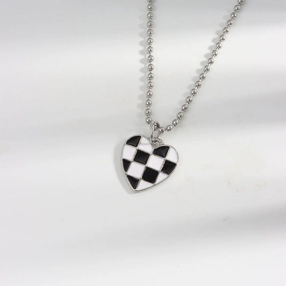 Sterling Silver Geometric Chessboard Heart Pendant Necklace For Women Minimalist Sweater Chain With Niche Design