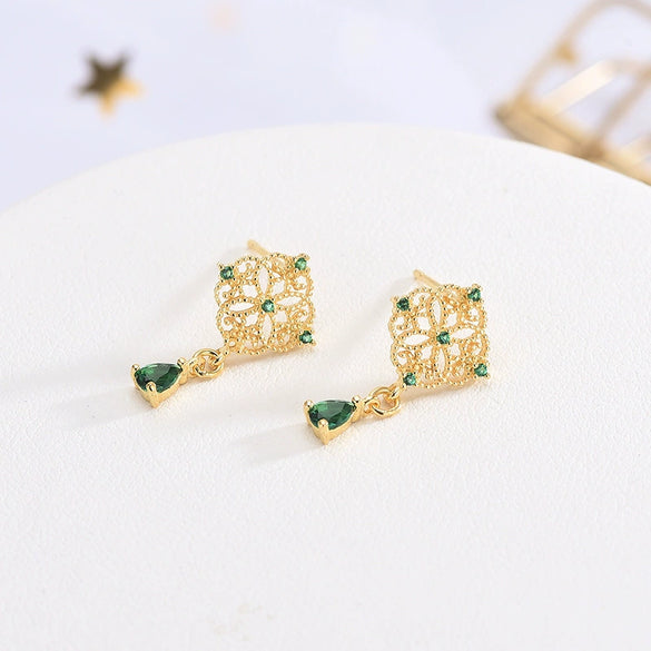 925 Sterling Silver Geometric Retro Earrings With Emerald Details And 14K Gold Electroplated Finish For Women