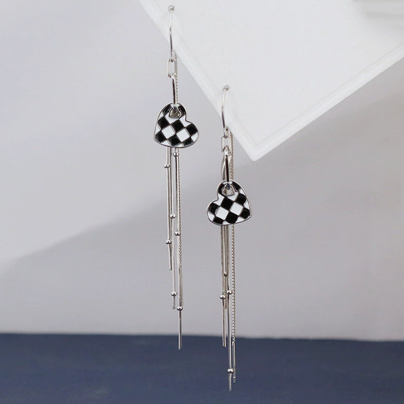 925 Sterling Silver Heart Shaped Black And White Checkered Tassel Earrings For Women Popular Pattern Drop Ear Line