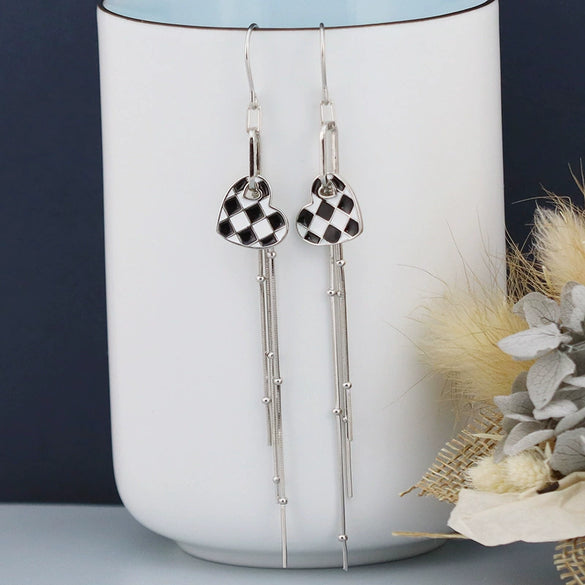 925 Sterling Silver Heart Shaped Black And White Checkered Tassel Earrings For Women Popular Pattern Drop Ear Line