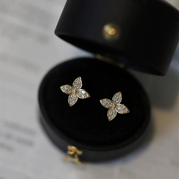 Sterling Silver Hydrangea Flower Earrings Plated With 14K Gold Inlaid With Diamonds