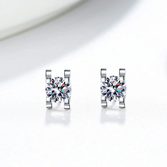 925 Sterling Silver Moissanite Single Stud Earring Geometric Cow Head Prong Set Electroplated Fine Jewelry