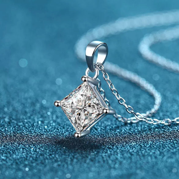 925 Sterling Silver Princess Cut Square Pendant Necklace With Four Prong Setting Geometric Electroplated Design