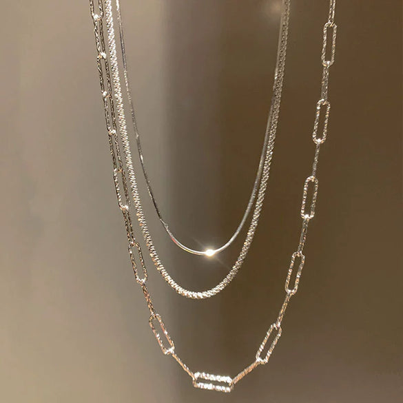 Sterling Silver Star River Gypsophila Star Clavicle Necklace For Women With Water Wave Chain And Electroplating
