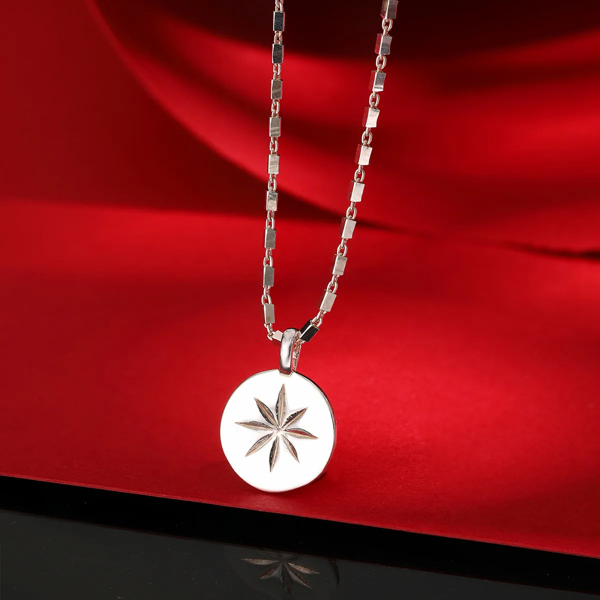 Sterling Silver White Gold Plated Gold Plated Silver Plated Elegant Hexagram Round Necklace