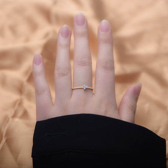 Sterling Silver Women's Geometric Micropaved Zircon Light Luxury Ring