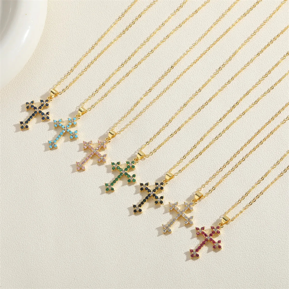 Streetwear Cross Copper Plating Inlay Zircon 14k Gold Plated Pendant Necklace