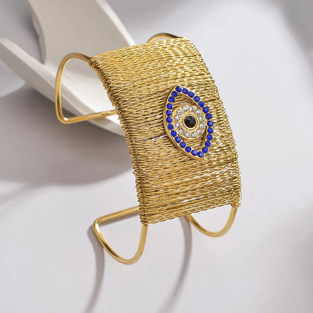 Streetwear Eye 304 Stainless Steel 18K Gold Plated Glass Rhinestone Cuff Bracelets In Bulk