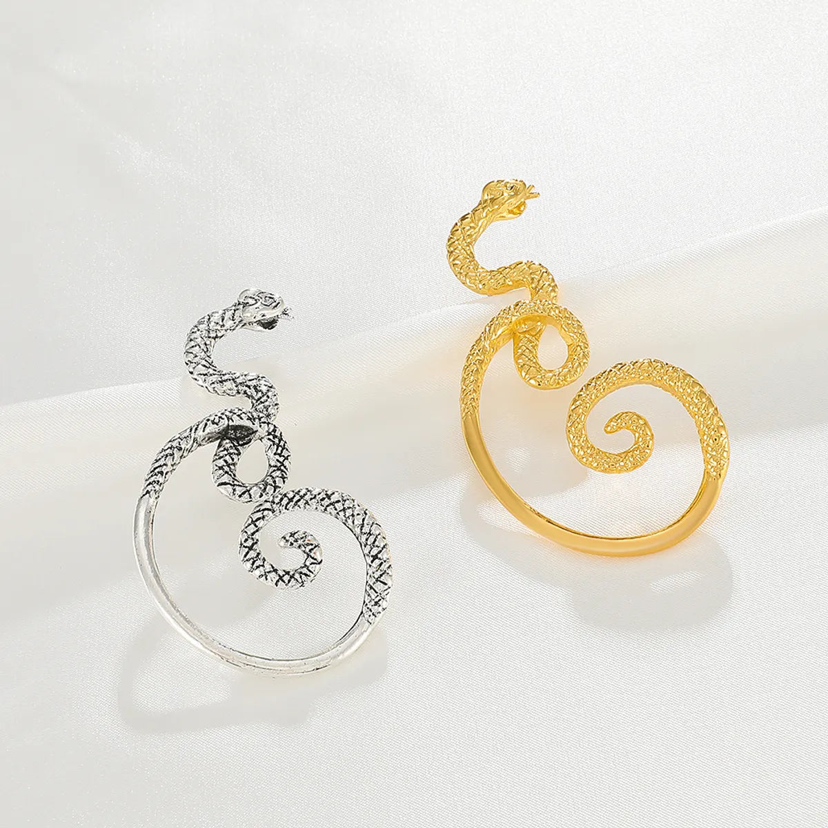 Streetwear Snake Alloy Plating Ear Clips