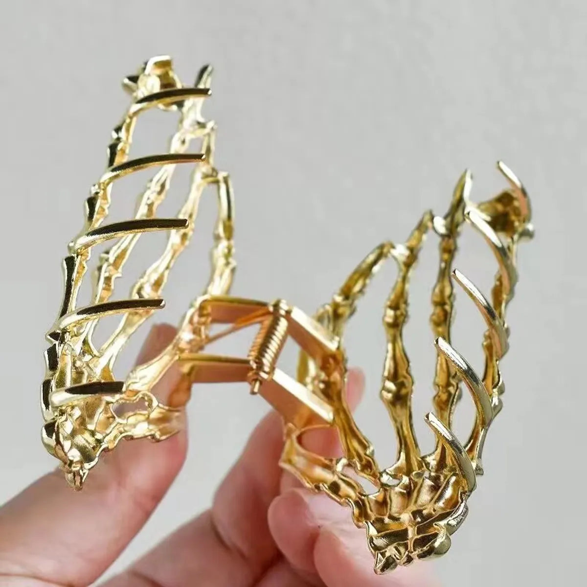 Streetwear Spider Web Metal Hair Claws