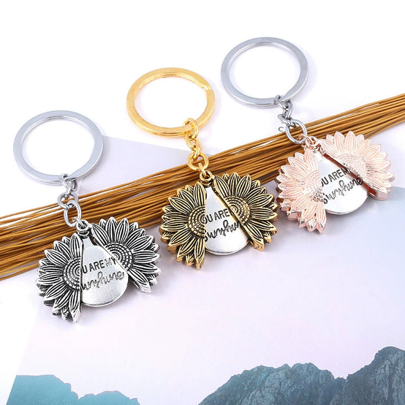 Sunflower Metal Zinc Alloy Keychain Necklace Sun Pendant Couple Gift Fashion Jewelry