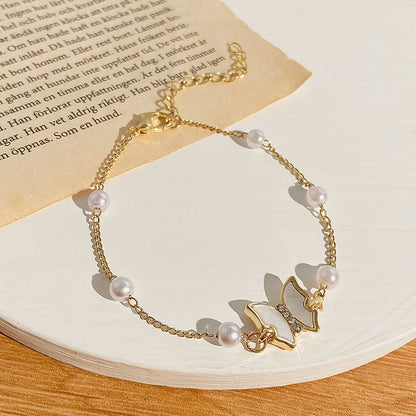 Sweet Butterfly Imitation Pearl Alloy Bracelets 1 Piece