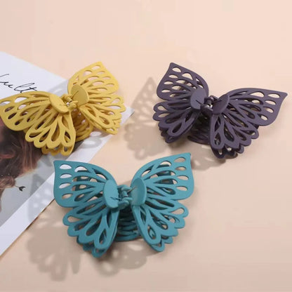 Sweet Butterfly Plastic Hollow Out Hair Claws