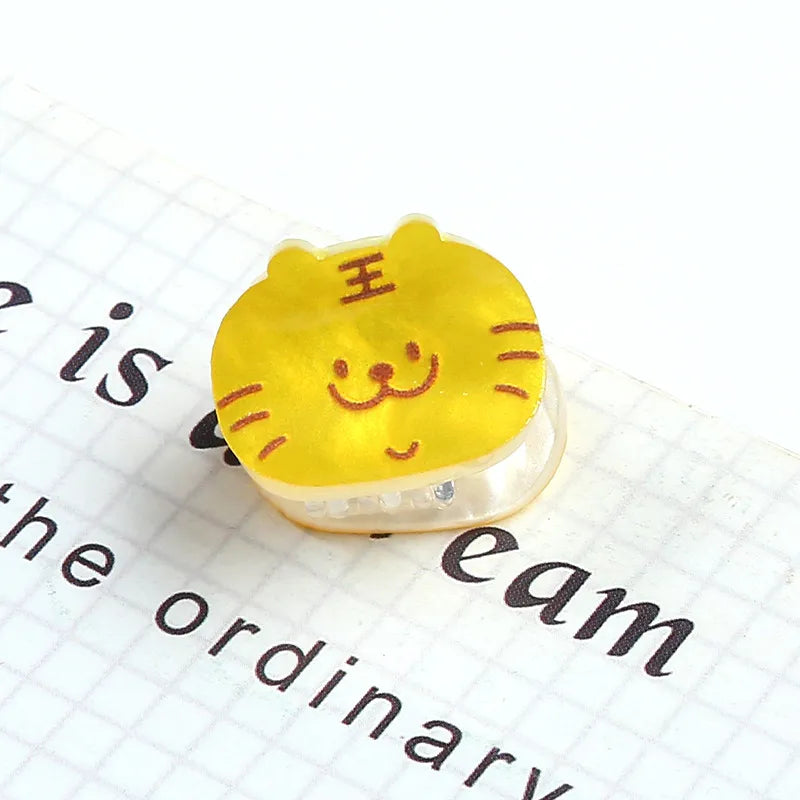 Sweet Cartoon Letter Fruit Plastic Resin Hair Clip 1 Piece