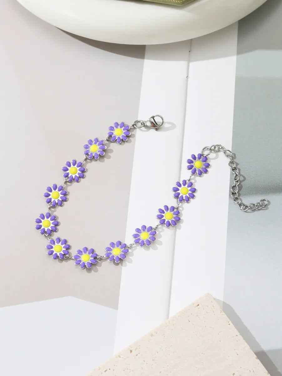 Sweet Classic Style Daisy 304 Stainless Steel Bracelets In Bulk